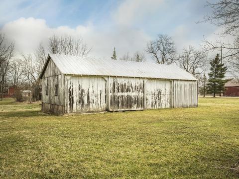 16658 Three Oaks Rd, Three Oaks, MI 49128 photo 3