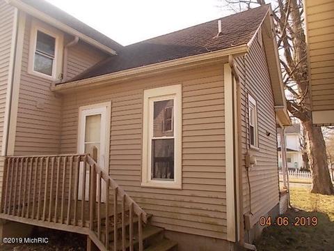 917 Eighth St, Three Rivers, MI 49093 photo 3