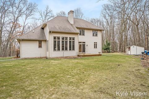507 Roundtree Dr NE, Ada, MI 49301 photo 40