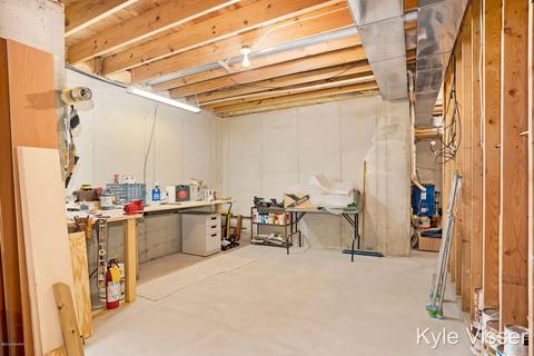 507 Roundtree Dr NE, Ada, MI 49301 photo 36