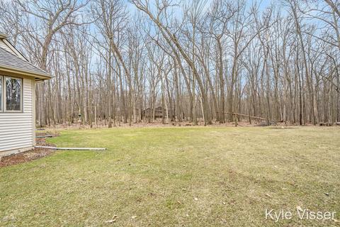 507 Roundtree Dr NE, Ada, MI 49301 photo 38