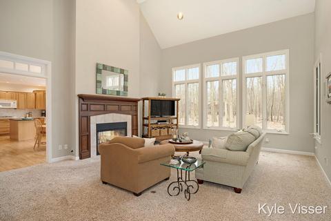 507 Roundtree Dr NE, Ada, MI 49301 photo 8