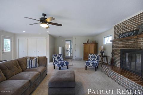 1376 E 88th St, Newaygo, MI 49337 photo 22