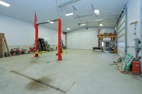 10585 E Z Ave, Mendon, MI 49072 photo 21