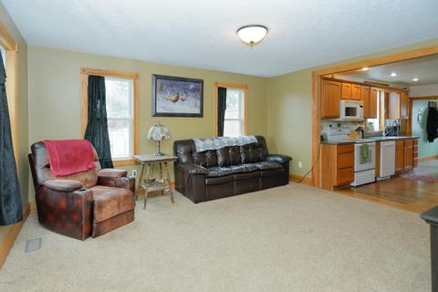 10585 E Z Ave, Mendon, MI 49072 photo 3
