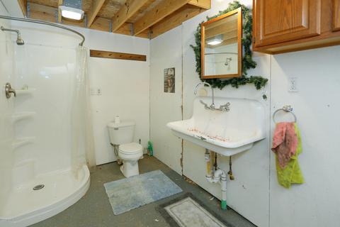 10585 E Z Ave, Mendon, MI 49072 photo 24