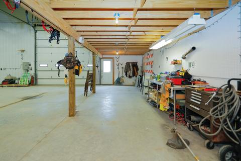 10585 E Z Ave, Mendon, MI 49072 photo 25