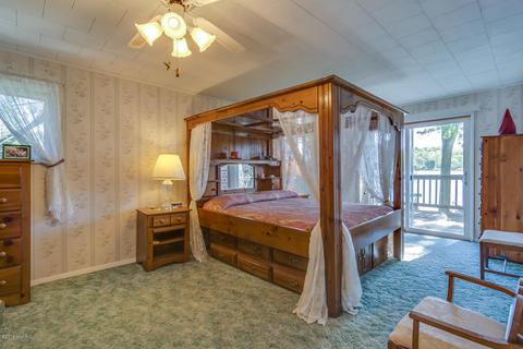65595 E Peninsula Dr, Cassopolis, MI 49031 photo 5