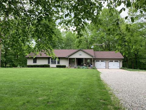 1935 E Parmeter Rd, Ionia, MI 48846 photo 1