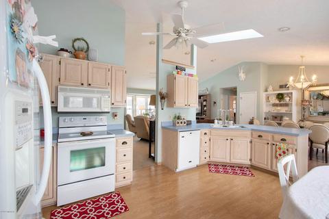 1935 E Parmeter Rd, Ionia, MI 48846 photo 13