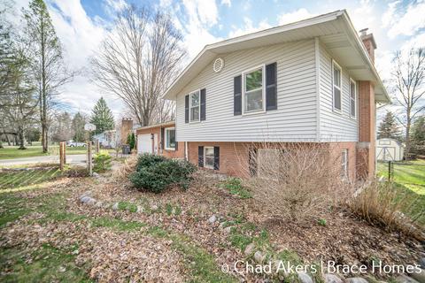 665 Spaulding Ave SE, Ada, MI 49301 photo 3