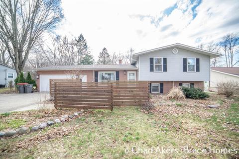 665 Spaulding Ave SE, Ada, MI 49301 photo 2