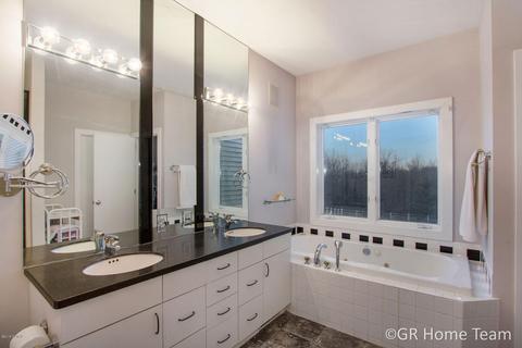 9051 36th St SE, Ada, MI 49301 photo 19