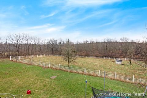 9051 36th St SE, Ada, MI 49301 photo 4