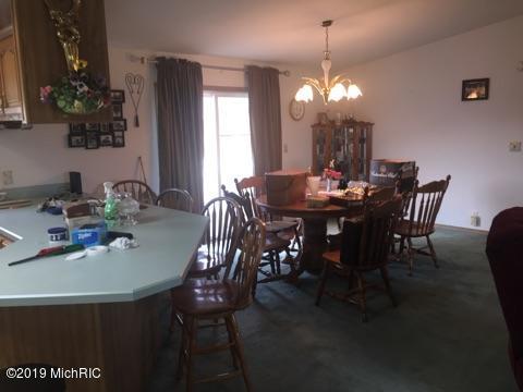 835 Kinter Rd, Bronson, MI 49028 photo 3