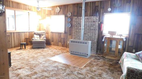 2633 E Washington Rd, White Cloud, MI 49349 photo 6
