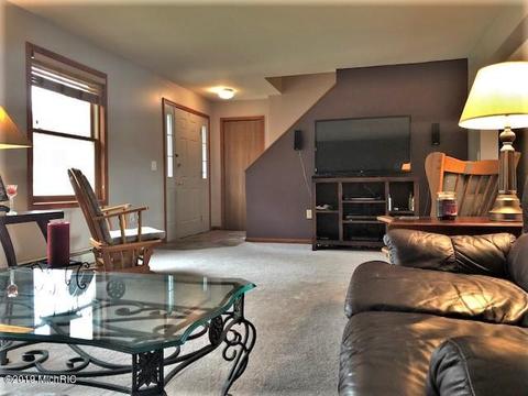 7635 River Rd, Evart, MI 49631 photo 3