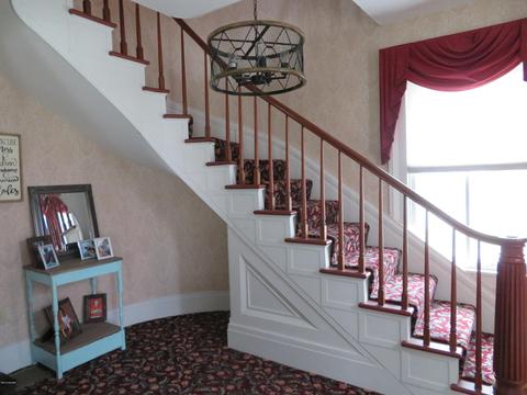 320 Canaris St, Constantine, MI 49042 photo 4