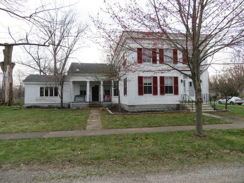 320 Canaris St, Constantine, MI 49042 photo 1