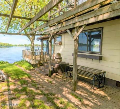 1181 Willow Dr, Colon, MI 49040 photo 8