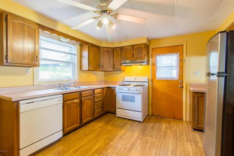 1181 Willow Dr, Colon, MI 49040 photo 10