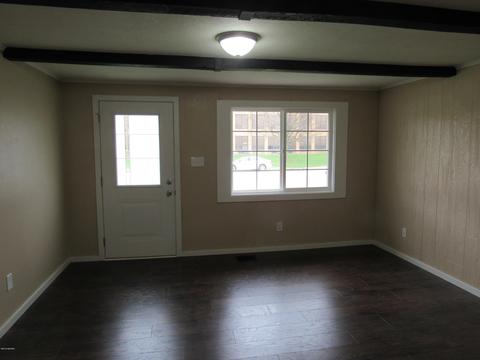 207 Southeastern, Galien, MI 49113 photo 2