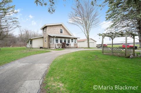 1905 Bugbee Rd, Ionia, MI 48846 photo 4