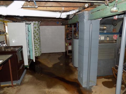 910 Davis St, Manistee, MI 49660 photo 19