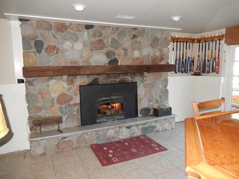 2268 E 95th St, Newaygo, MI 49337 photo 25