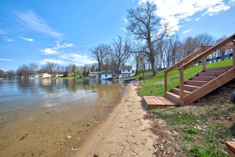 973 Pinnacle Ct, Plainwell, MI 49080 photo 6
