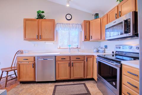 973 Pinnacle Ct, Plainwell, MI 49080 photo 26