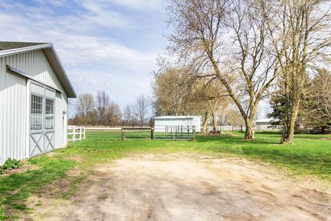 1189 E Tuttle Rd, Ionia, MI 48846 photo 36