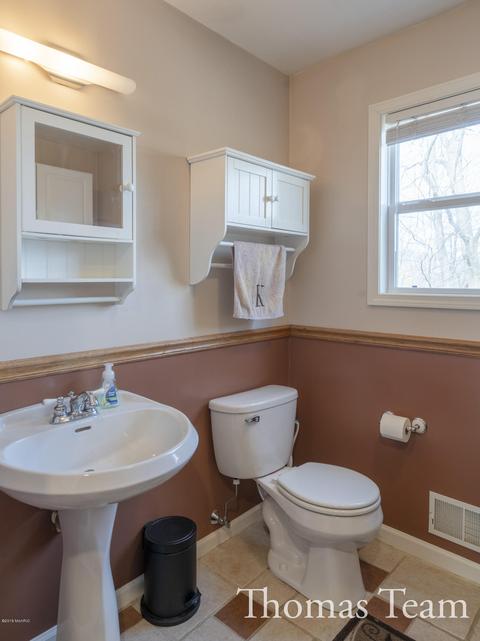 4017 Patti Rd, Dorr, MI 49323 photo 19