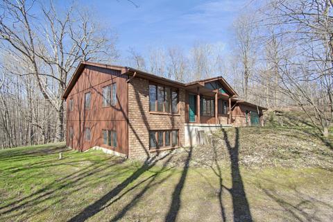 8101 Cascade Rd SE, Ada, MI 49301 photo 3