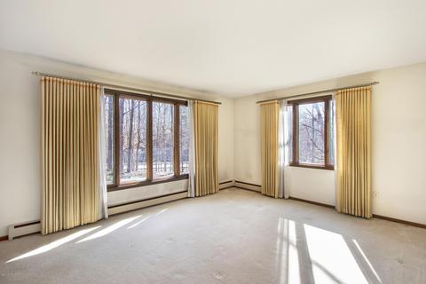 8101 Cascade Rd SE, Ada, MI 49301 photo 16