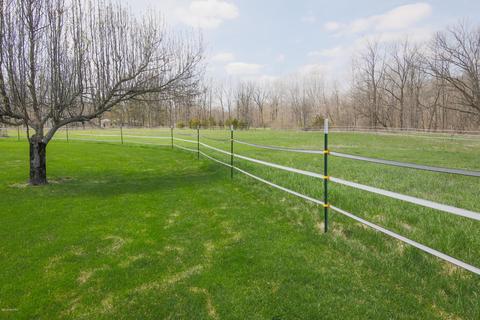 800 W A B Ave, Plainwell, MI 49080 photo 42