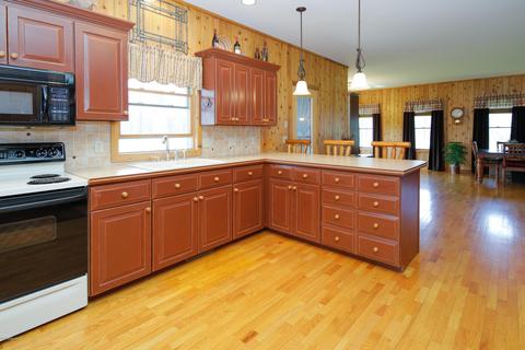 800 W A B Ave, Plainwell, MI 49080 photo 13