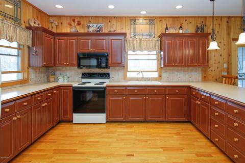 800 W A B Ave, Plainwell, MI 49080 photo 12