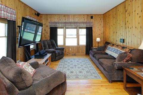 800 W A B Ave, Plainwell, MI 49080 photo 6