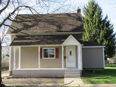 12 Tibbits St, Coldwater, MI 49036 photo 1
