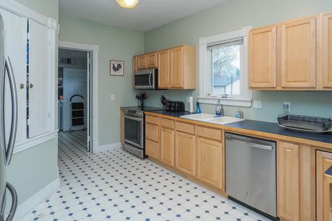 303 E Clay St, Schoolcraft, MI 49087 photo 7