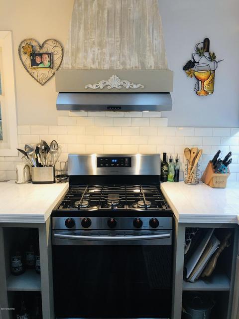 343 E Morrell St, Otsego, MI 49078 photo 8