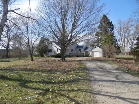 11626 Tannerville Rd, Kaleva, MI 49645 photo 2