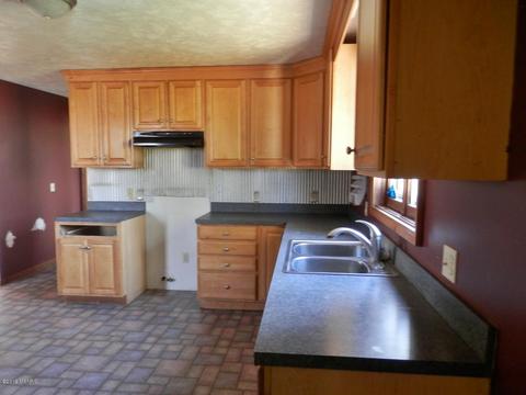 11626 Tannerville Rd, Kaleva, MI 49645 photo 12