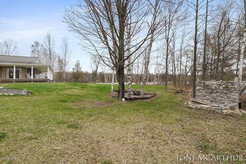 358 Potter Pl, Stanton, MI 48888 photo 32