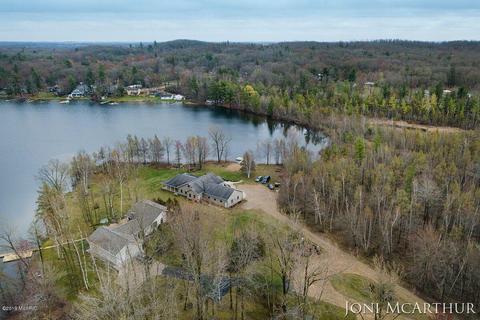 358 Potter Pl, Stanton, MI 48888 photo 45