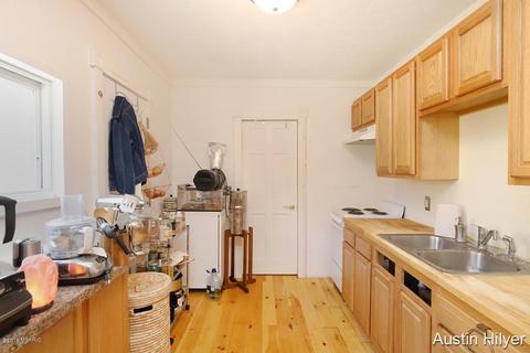 403 N Bridge St, Belding, MI 48809 photo 7