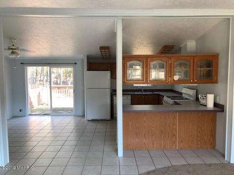 3541 E 82nd St, Newaygo, MI 49337 photo 12
