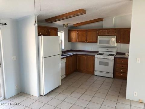 3541 E 82nd St, Newaygo, MI 49337 photo 11