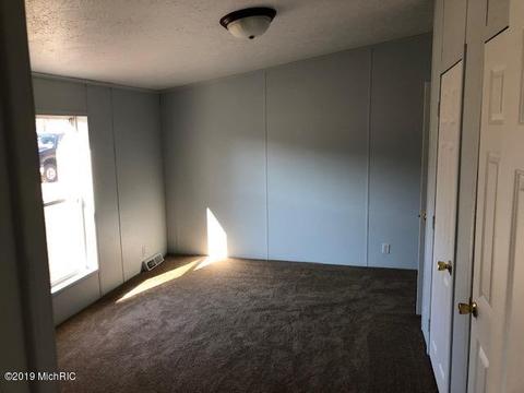 3541 E 82nd St, Newaygo, MI 49337 photo 16
